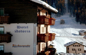 Отель Hotel Astoria, Ливиньо